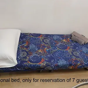 Apartamento Your Lovely Home, Porta Venezia-1 Queen Bed, 3 Single Beds, 1 Sofa Bed-, Milán